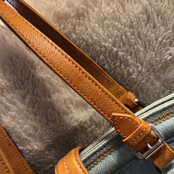 CHRISTIAN DIOR 2005 Detective Collection Baguette - Picture 12 of 16